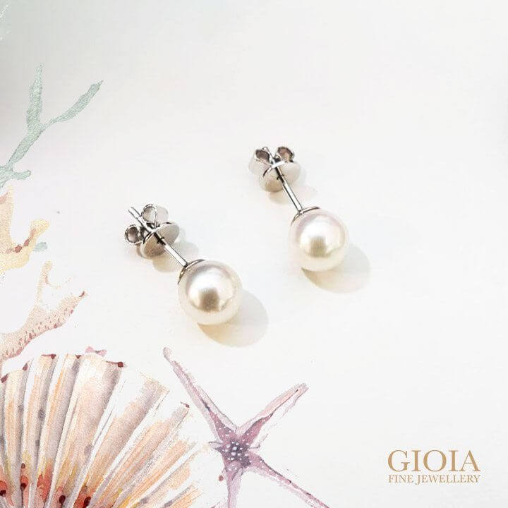 pearl from Akoya Earring Stud