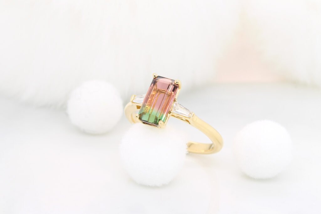 Bi-colour tourmaline watermelon tourmaline