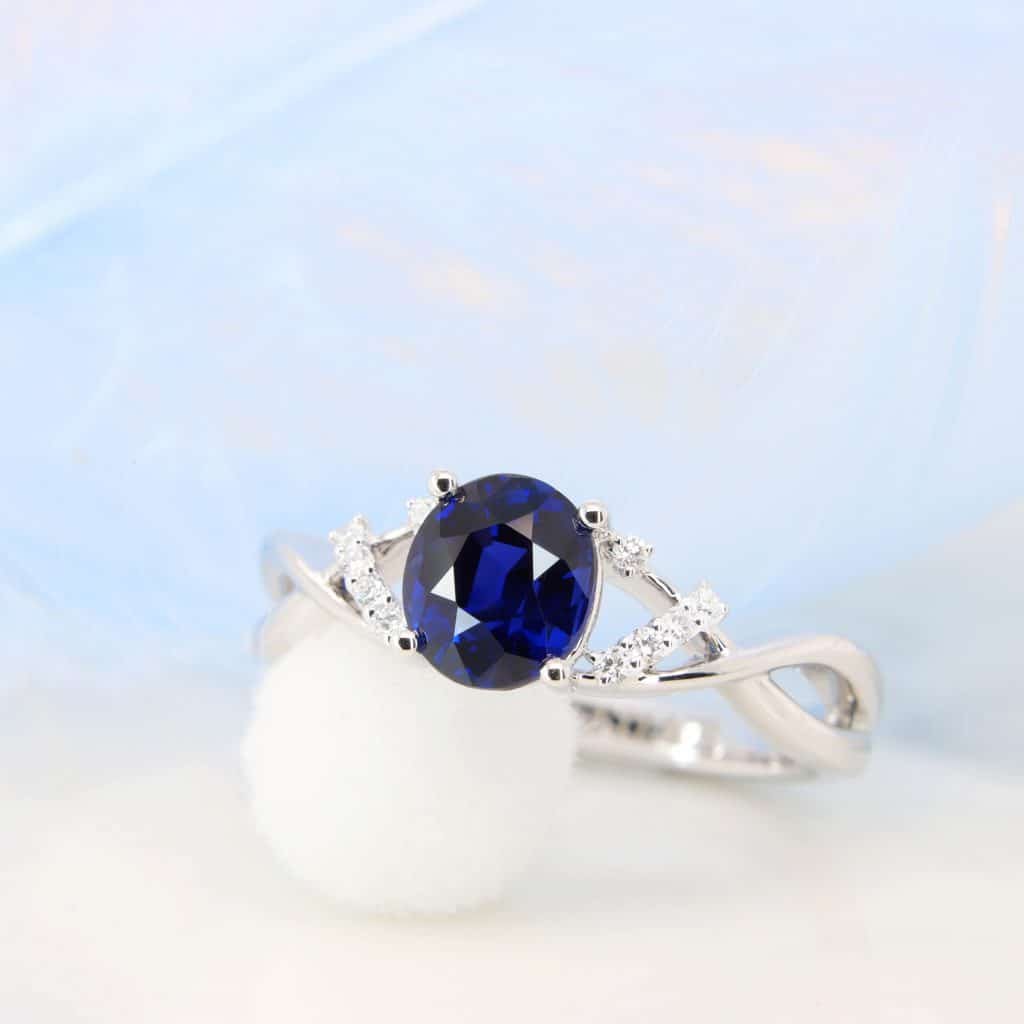 Blue sapphire Ring with vivid blue shade proposal ring customised in singapore
