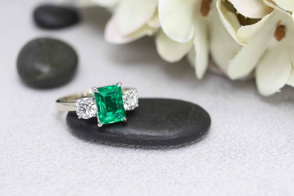 Emerald Proposal Ring Trilogy Diamond - Gemstone Engagement Ring with Emerald and Diamond