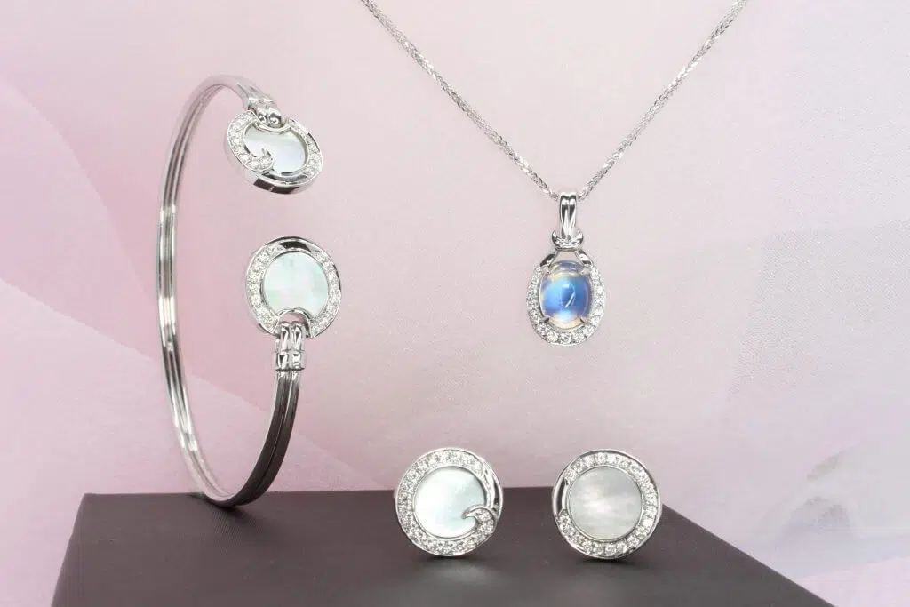 Wedding Jewellery customised for Sidianjin with mother of pearl and moonstone gemstone - Singapore Jewellery in Sidianjin wedding jewellery