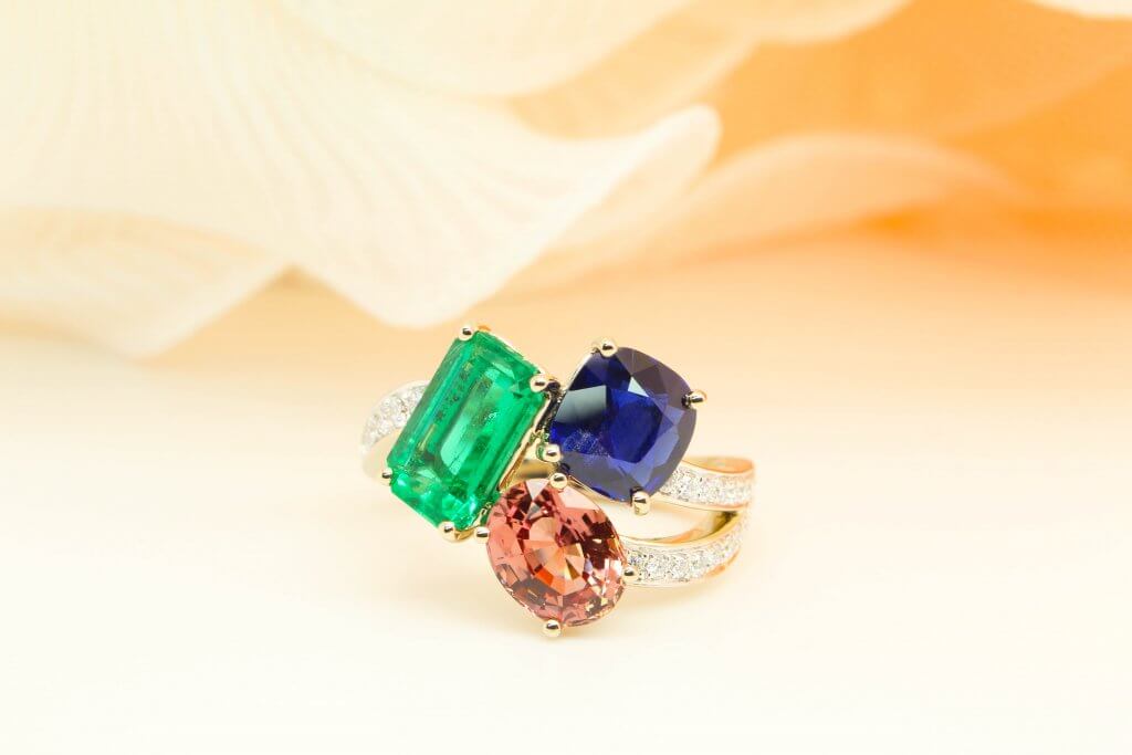 Family Birthstone Cluster Ring - Family Birthstone Jewellery - Emerald Sapphire Padparadscha