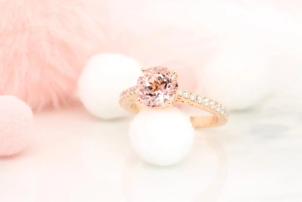 Morganite round brilliance milgrain vintage art deco detailing design in modern timeless elegant look.