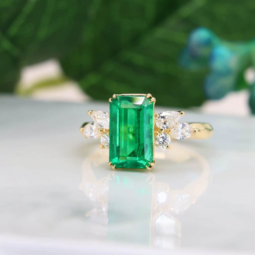 None Oil Emerald Vivid Green