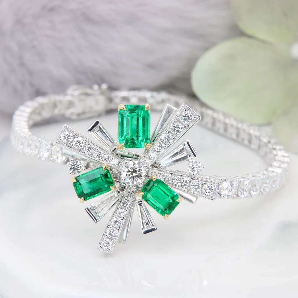 Rare Gemstones Emerald Bracelet with firework inspiration fine jewellery design 