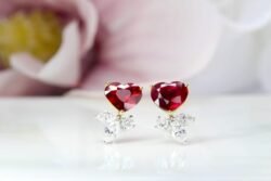 Each Ruby est 1.0ct Vivid Red 'Pigeon Blood' | Unheated (Mozambique)
GRS Certified | Status: Private Commission unheated Ruby Earring in Pair