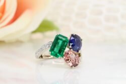 Padparadscha Sapphire est 1.0ct Oval Shape Gemstone Unheated | Status: Private Commission Family Cluster Gemstone Ring - Heirloom Jewellery