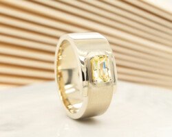 Yellow Sapphire Natural White Gold Men's Ring Perspective Yellow Sapphire Modern Men's Ring