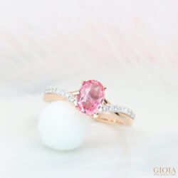 Sapphire Padparadscha est 1.0ct Oval Shape Gemstone Unheated | Status: Private Commission Padparadscha Sapphire with Twisted Diamond Ring Rose gold