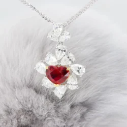 Ruby Heart Shape est 1.0ct | Vivid Red 'Pigeon Blood' Unheated (Burma) | GRS Certified
Status: Private Commission Burma Ruby Pigeon Blood Heart Shape Halo Pear Diamond Pendant sideview in Singapore High Jewelry